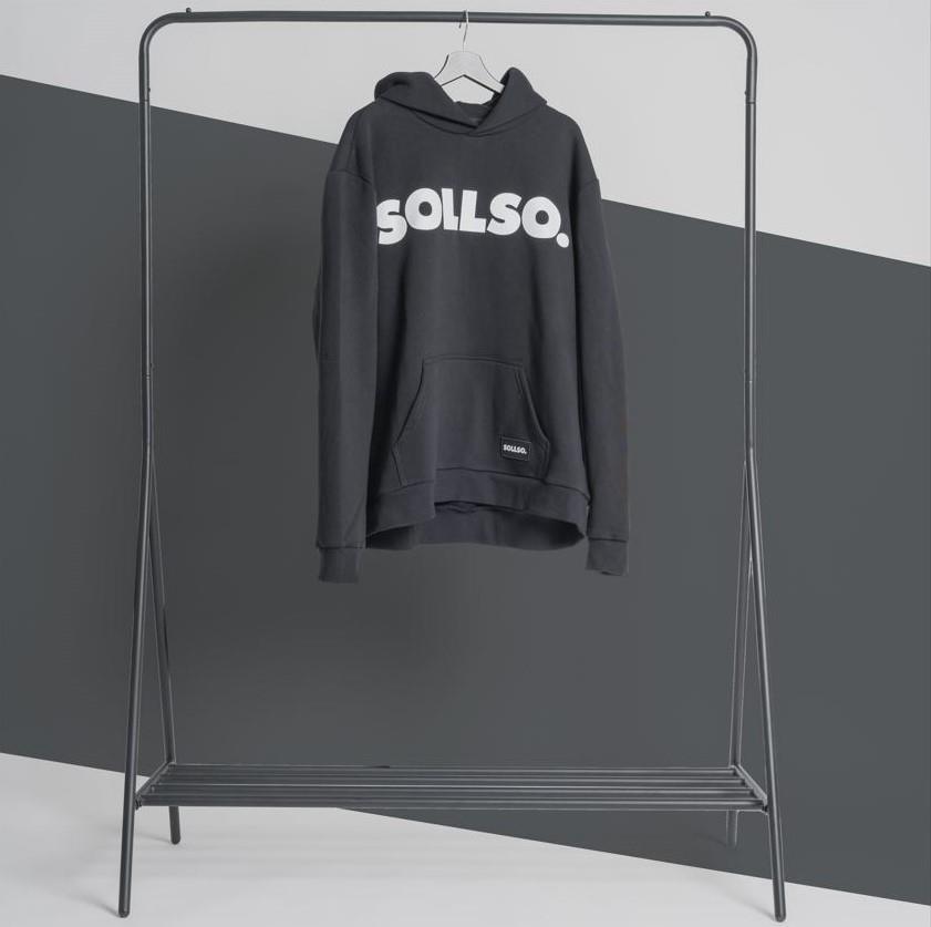 SOLLSO. Premium Hoodie "Pure Logo Big" Farbe Dark Black, Größe 10XL SOLLSO. Premium Hoodie "Pure Logo Big" Farbe Dark Black, Größe 10XL