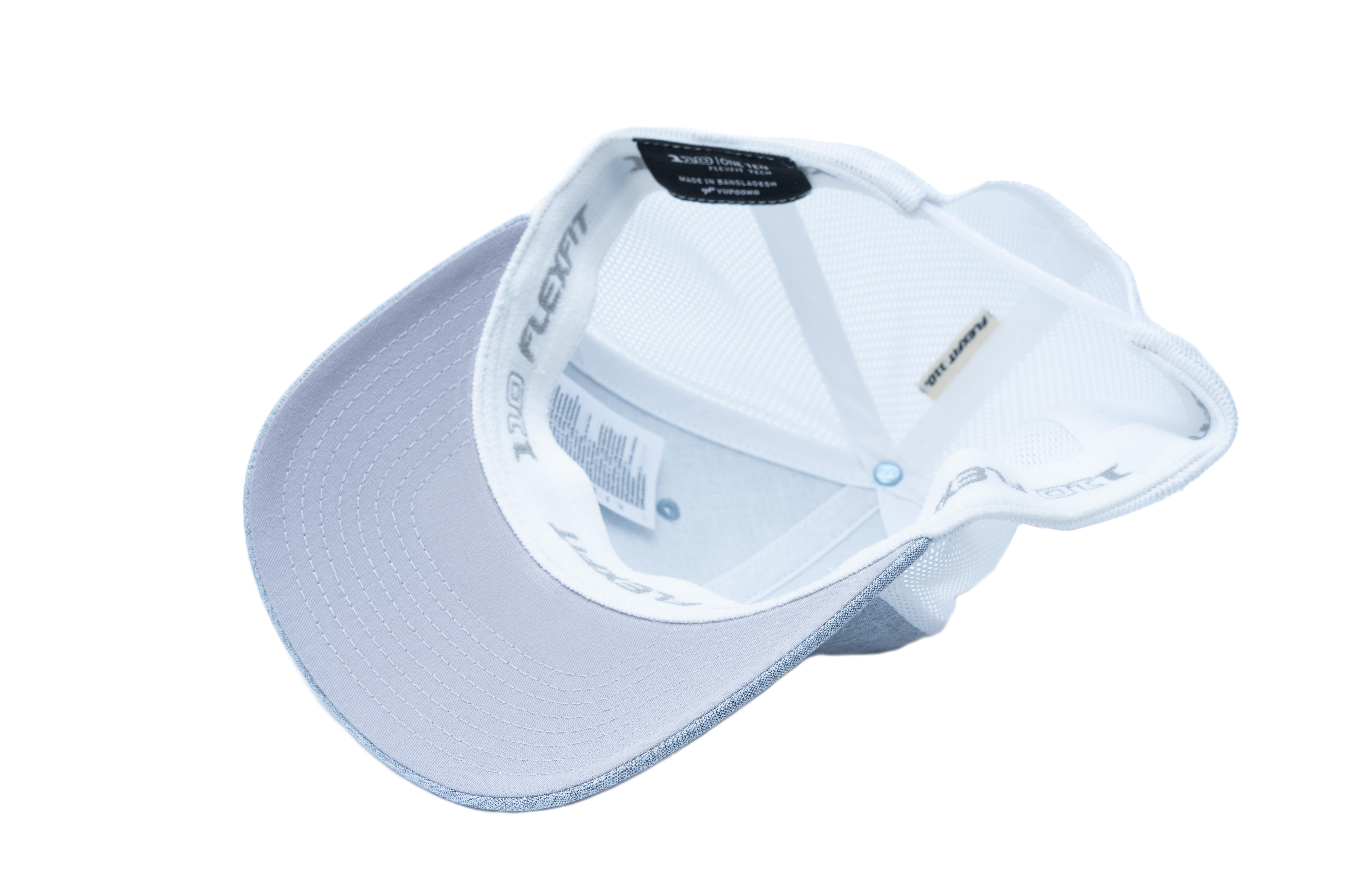 SOLLSO. Mesh 2-Tone Cap, Silver-White