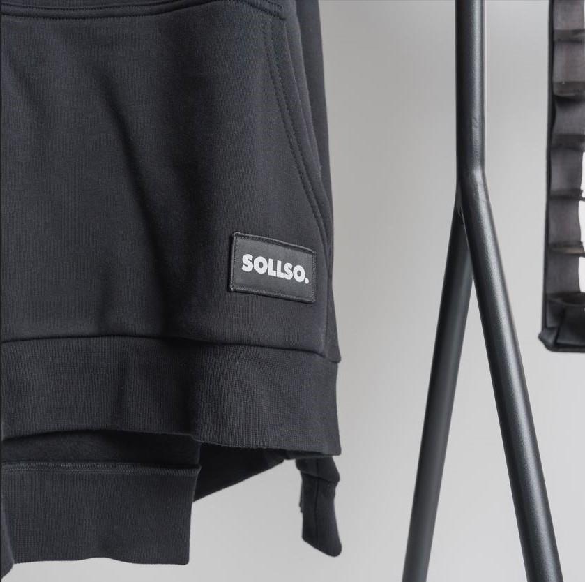 SOLLSO. Premium Hoodie "Abstract" Farbe Dark Black, Größe L SOLLSO. Premium Hoodie "Abstract" Farbe Dark Black, Größe L