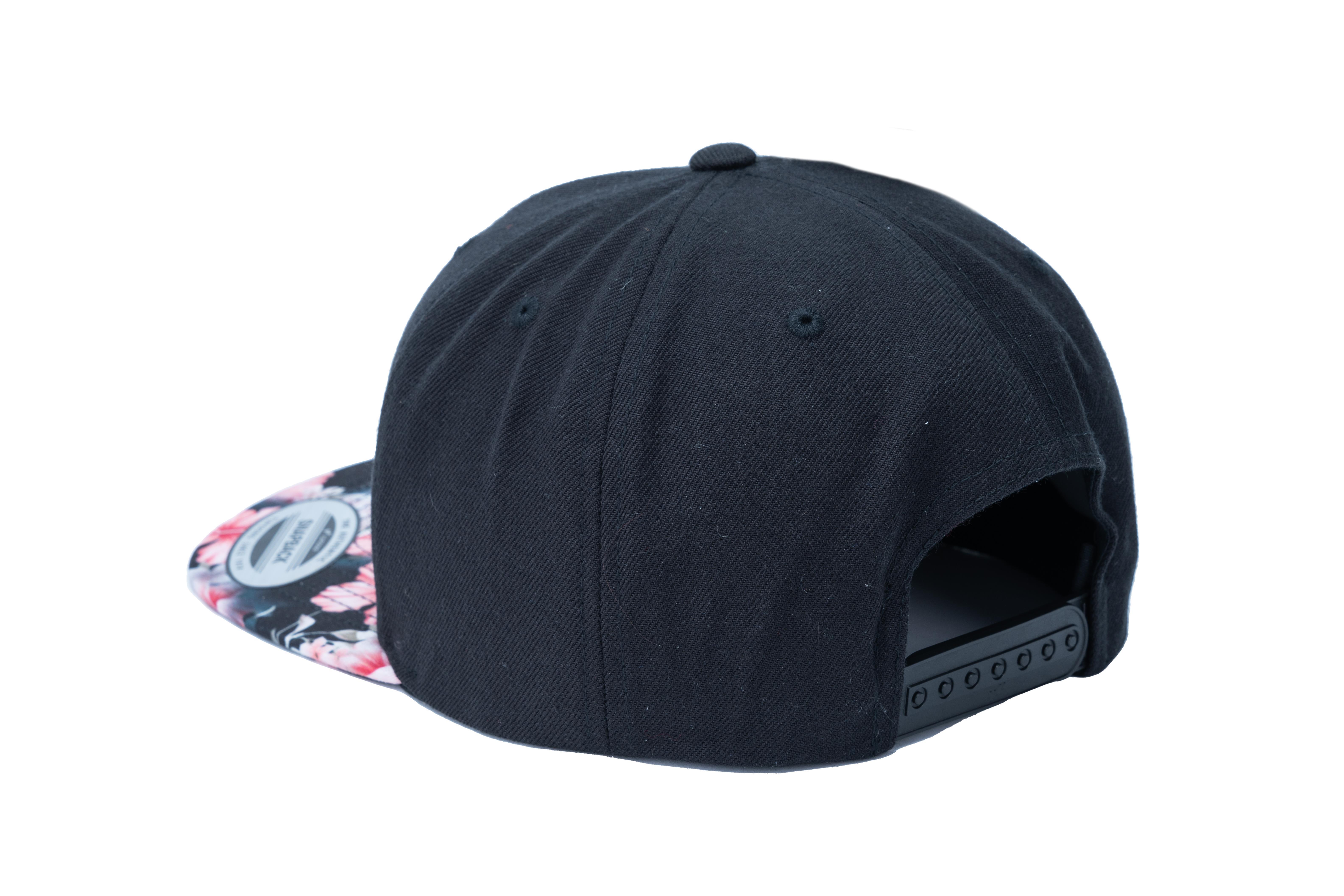 SOLLSO. Floral Snapback Cap, Red